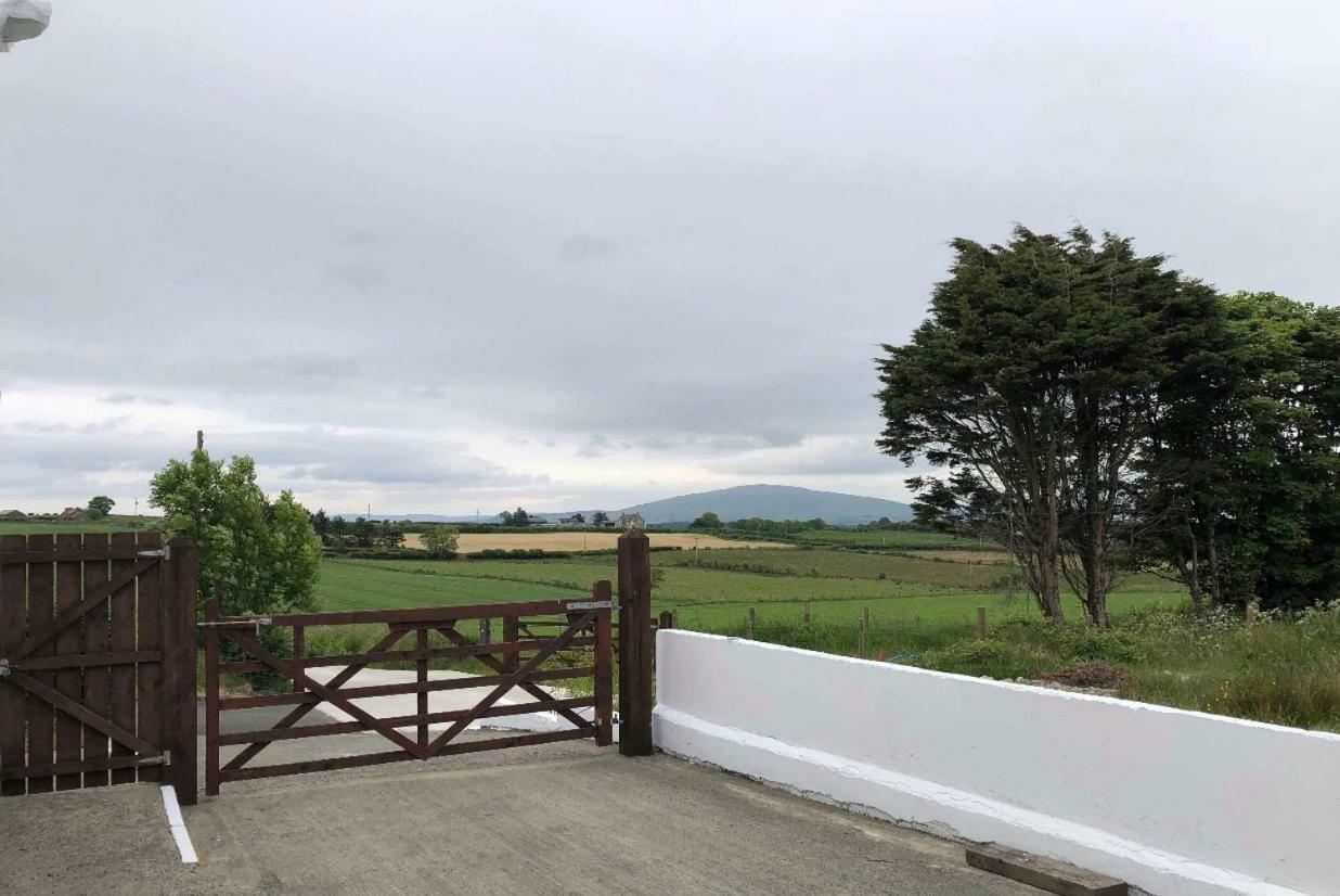 Causeway Coast Cottage บุชมิลส์ ภายนอก รูปภาพ